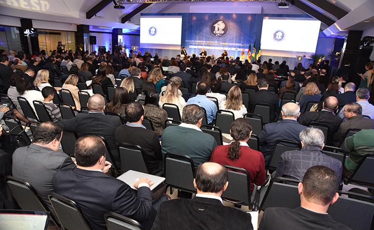  10º Congresso Brasileiro da Educação Superior Particular - 2 º dia	