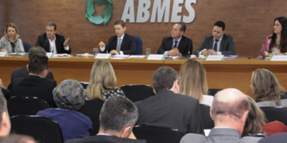 ‘Fies é prioridade para o MEC’, afirma representante da pasta