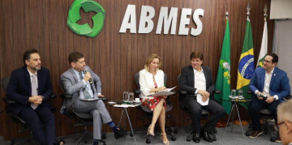 ABMES celebra 41 anos em seminário sobre educação superior na era digital