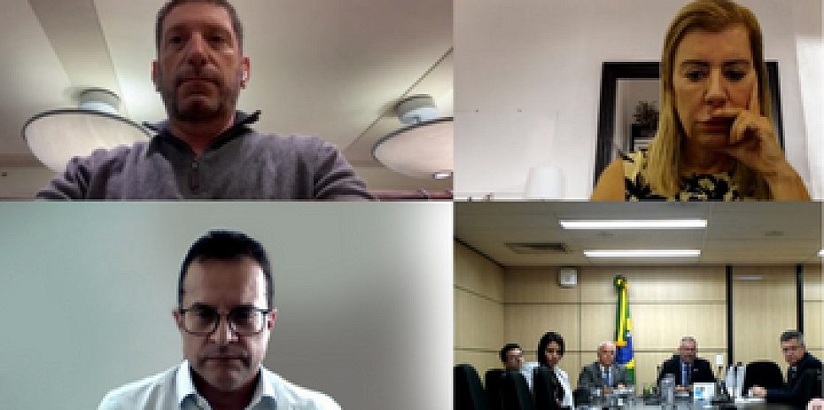 Atraso no calendário regulatório e sistema gov.br são tratados em reunião da ABMES com representantes do MEC