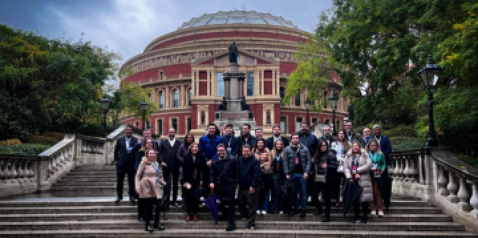 Programação acadêmica da 6ª Delegação ABMES Internacional é iniciada com visita a uma das principais universidades do mundo 