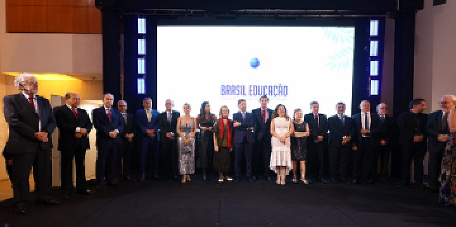 ABMES encerra o ano com seminários, lançamentos e reuniões