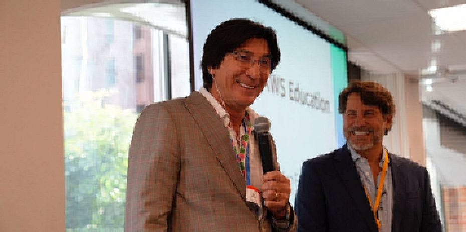 Delegação Internacional da ABMES visita a Amazon Web Services e discute o papel da inteligência artificial no futuro da educação